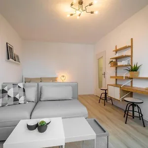 Sauber Und Modern, Netflix, Wifi, Flair, Küche , Leipzig Deutschland